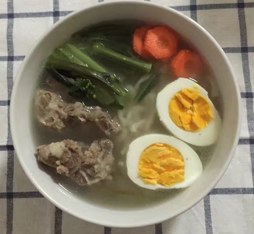 1排骨面鸡蛋