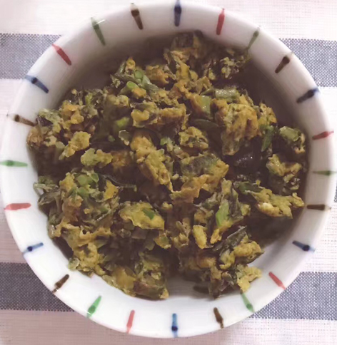 2香椿炒鸡蛋